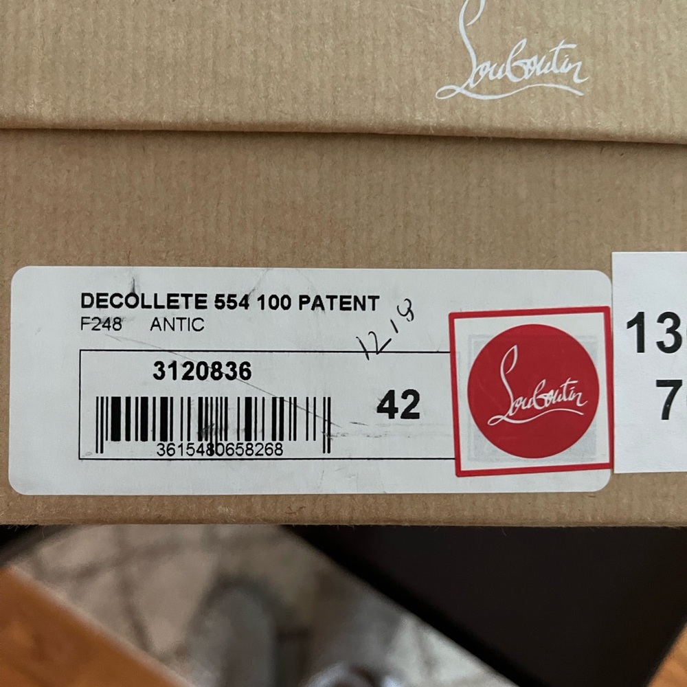 Christian Louboutin  Décolleté 554 Patent Pumps